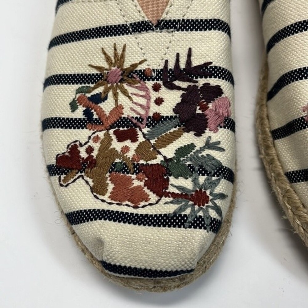 Tom's Womens Size 9 Embroidered Floral Striped Slip-On Espadrille Flats - Picture 4 of 13